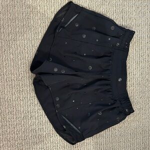 Lululemon Hotty Hot SOLD OUT Logo Shorts - Size 6 - Black